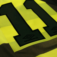 Load image into Gallery viewer, 1996/97 Cadete #11 Celtic Vintage Umbro Away Football Shirt (M)13
