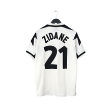 Load image into Gallery viewer, 1998/99 Zidane #21 Juventus Vintage Kappa Away Football Shirt (L)0