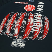 Load image into Gallery viewer, 1997/98 Michael Laudrup #11 Ajax Vintage Umbro Away Football Shirt (L/XL)8