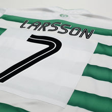 Load image into Gallery viewer, 2003/04 Larsson #7 Celtic Vintage Umbro European Home Football Shirt (XL)10