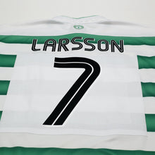 Load image into Gallery viewer, 2003/04 Larsson #7 Celtic Vintage Umbro European Home Football Shirt (XL)9