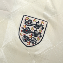 Load image into Gallery viewer, 1988/90 England Vintage Umbro Home Football Shirt (38/40) M9