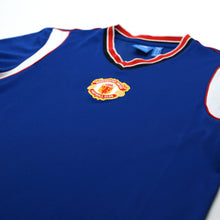 Load image into Gallery viewer, 1984/85 Robson #7 Manchester United adidas Originals Third Football Shirt (M)4