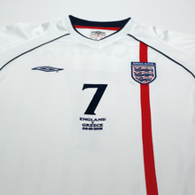 Load image into Gallery viewer, 2001/03 Beckham #7 England Vintage Umbro Home Greece Football Shirt (XL)3