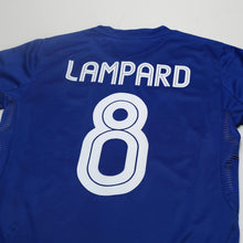 Load image into Gallery viewer, 2005/06 Lampard #8 Chelsea Vintage Umbro Centenary UCL Home Football Shirt (M)7