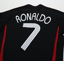 Load image into Gallery viewer, 2021/22 RONALDO #7 Manchester United adidas Teamgeist Football Shirt (M)8
