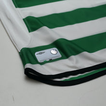 Load image into Gallery viewer, 2001 Moravcik #10 Celtic Umbro Home Football Shirt (XL) Tom Boyd Testimonial8