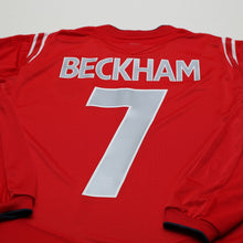 Load image into Gallery viewer, 2004/06 Beckham #7 England Vintage Umbro LS Away Football Shirt (S) EURO 20048