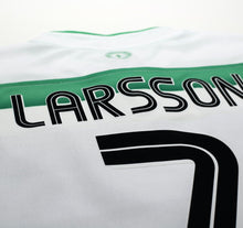 Load image into Gallery viewer, 2003/04 LARSSON #7 Celtic Vintage Umbro European Home Football Shirt (XL)
