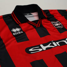 Load image into Gallery viewer, 1999/02 Brighton Vintage Errea 'Skint' Football Away Shirt (M)5