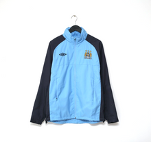 Load image into Gallery viewer, 2010/12 MANCHESTER CITY Vintage Umbro Football Hooded Jacket (M)0