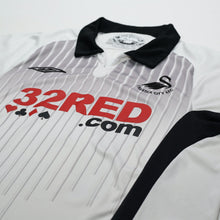 Load image into Gallery viewer, 2009/10 Trundle #19 Swansea City Vintage Umbro Home Football Shirt (M)4