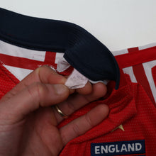 Load image into Gallery viewer, 2004/06 Gerrard #4 England Vintage Umbro Away Football Shirt (M) EURO 200413