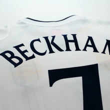 Load image into Gallery viewer, 2001/03 Beckham #7 England Vintage Umbro Home Greece Football Shirt (XL)14