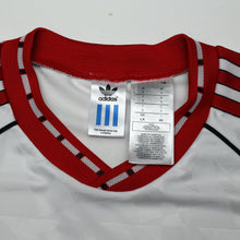 Load image into Gallery viewer, 1991 Hughes #10 Manchester United adidas Cup Winners Cup Football Shirt (L)13