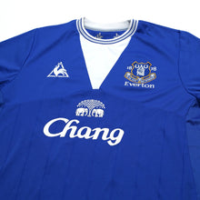 Load image into Gallery viewer, 2009/10 DONOVAN #9 Everton Vintage le coq sportif Home Football Shirt (L)2