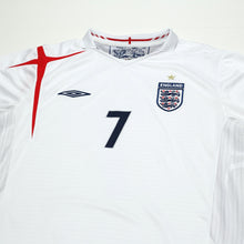 Load image into Gallery viewer, 2005/07 Beckham #7 England Vintage Umbro Home Football Shirt (XL) WC 20062