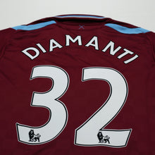 Load image into Gallery viewer, 2009/10 Diamanti #32 West Ham Vintage Umbro Home Football Shirt (M)9