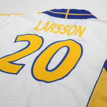 Load image into Gallery viewer, 2000/02 Larsson #20 Sweden Vintage adidas Away Football Shirt (XL) Euro 200012