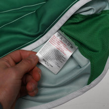 Load image into Gallery viewer, 2003/04 Roy Keane #6 Ireland Vintage Umbro Home Football Shirt (M)
