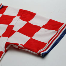 Load image into Gallery viewer, 1996/98 Croatia Vintage Lotto Home Football Shirt (L) Euro 965
