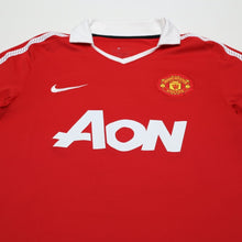 Load image into Gallery viewer, 2010/11 Nani #17 Manchester United Vintage Home Football Shirt (M)3