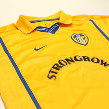 Load image into Gallery viewer, 2000/02 Leeds United Vintage Nike Away Football Shirt (XS) Youth XL5