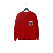 Load image into Gallery viewer, 1966 Martin Peters #16 England Retro Toffs Away Football Shirt (S)