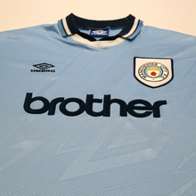 Load image into Gallery viewer, 1993/95 Rosler #28 Manchester City Vintage Umbro Home Football Shirt (L)3