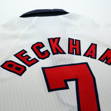 Load image into Gallery viewer, 1997/99 Beckham #7 England Vintage Umbro Home Football Shirt (L/XL) WC 199812