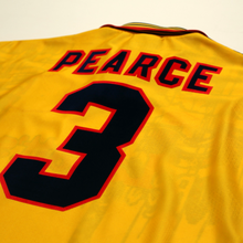 Load image into Gallery viewer, 1995/97 Pearce #3 Nottingham Forest Vintage Away Football Shirt (L)11