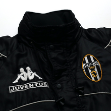 Load image into Gallery viewer, 1998/99 Juventus Vintage Kappa Padded Bench Jacket (S)10
