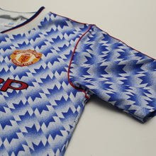 Load image into Gallery viewer, 1990/92 Manchester United Vintage adidas Away Football Shirt (M) 38/405