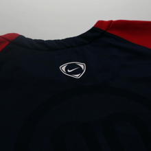 Load image into Gallery viewer, 2004/05 Arsenal Vintage Nike Total 90 Football Training Shirt Top (XXL)9
