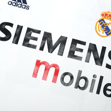 Load image into Gallery viewer, 2002/03 Ronaldo #11 Real Madrid Vintage adidas Centenary Home Football Shirt (M)5