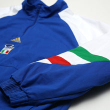 Load image into Gallery viewer, 2023/24 Italy adidas Icons 1/4 Zip Football Track Top Jacket (L)5
