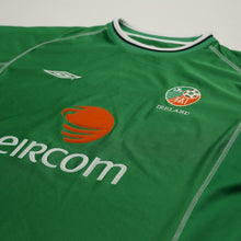 Load image into Gallery viewer, 2002/03 Keane #6 Ireland Vintage Umbro Home Football Shirt (XL)4