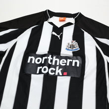 Load image into Gallery viewer, 2010/11 Ben Arfa #37 Newcastle United Vintage PUMA Home Football Shirt (XL)2