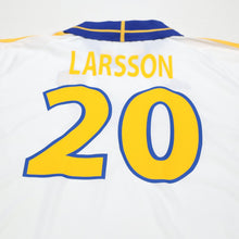 Load image into Gallery viewer, 2000/02 Larsson #20 Sweden Vintage adidas Away Football Shirt (XL) Euro 200011