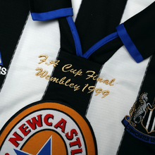 Load image into Gallery viewer, 1999 Shearer #9 Newcastle United Vintage adidas FA Cup Final Football Shirt (L)6