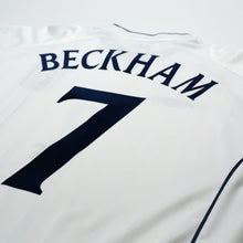 Load image into Gallery viewer, 2001/03 Beckham #7 England Vintage Umbro Home Greece Football Shirt (XL)12
