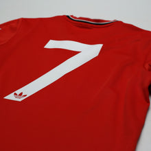 Load image into Gallery viewer, 1985 Robson #7 Manchester United adidas Originals FA Cup Football Shirt (S/M)9