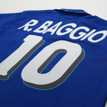 Load image into Gallery viewer, 1994 Baggio #10 Italy Vintage Diadora Home Football Shirt (S) USA 9410