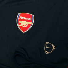 Load image into Gallery viewer, 2003/04 Arsenal Vintage Nike Football Training Shirt Top (XL)5