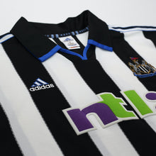 Load image into Gallery viewer, 2000/01 Shearer #9 Newcastle United Vintage adidas Home Football Shirt (XL)5