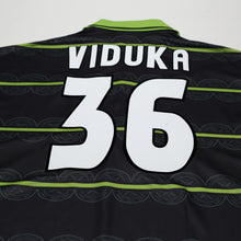Load image into Gallery viewer, 1999/00 Viduka #36 Celtic Vintage Umbro Away Football Shirt (XL)10