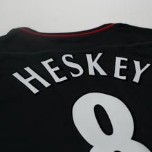 Load image into Gallery viewer, 2002/04 Heskey #8 Liverpool Vintage Reebok Away Football Shirt (XL)11