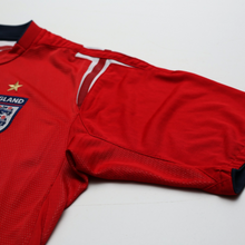 Load image into Gallery viewer, 2004/06 Beckham #7 England Vintage Umbro Away Football Shirt (M) EURO 20045