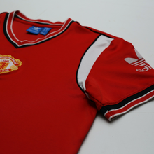 Load image into Gallery viewer, 1985 Robson #7 Manchester United adidas Originals FA Cup Football Shirt (S/M)5