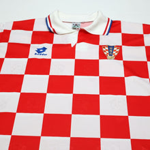 Load image into Gallery viewer, 1996/98 Croatia Vintage Lotto Home Football Shirt (L) Euro 963